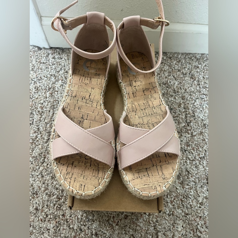Women's Pink Sandals